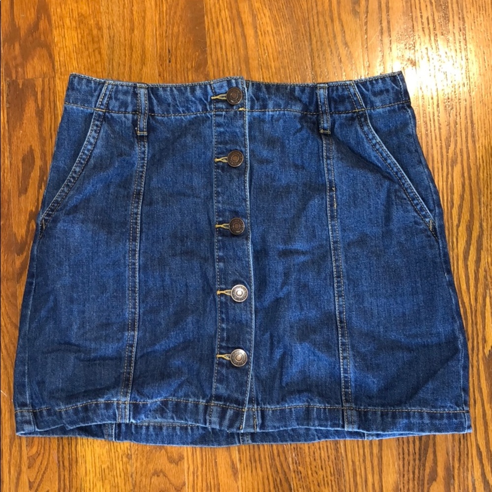 Dark-wash Denim Skirt